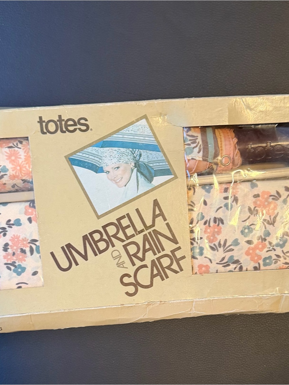 Vintage Totes Umbrella & Rain Scarf Gift Set Floral with Original Box